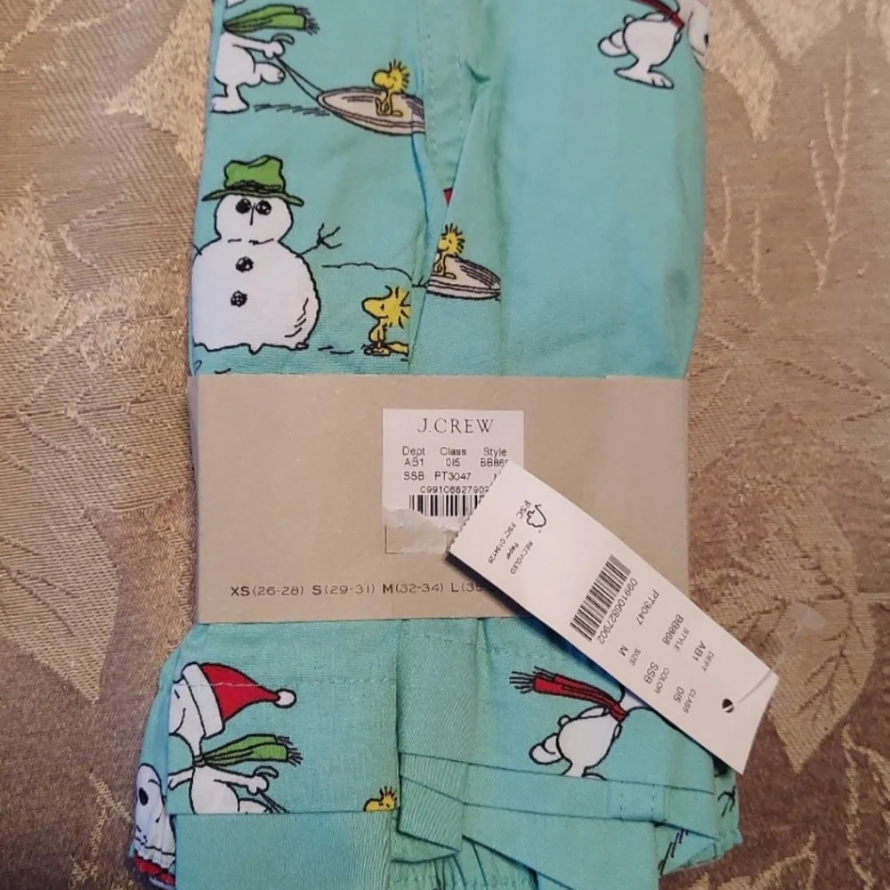 J.CREW Peanuts® X J.Crew boxers  Skating Snoopy Santa MED BNWT RETIRED 2025
